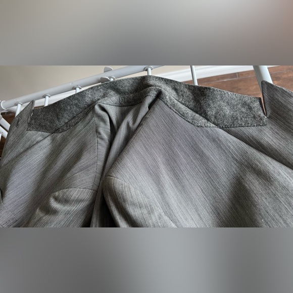 Men's Gray Double Breasted Suit (2pcs) - Picture 7 of 16